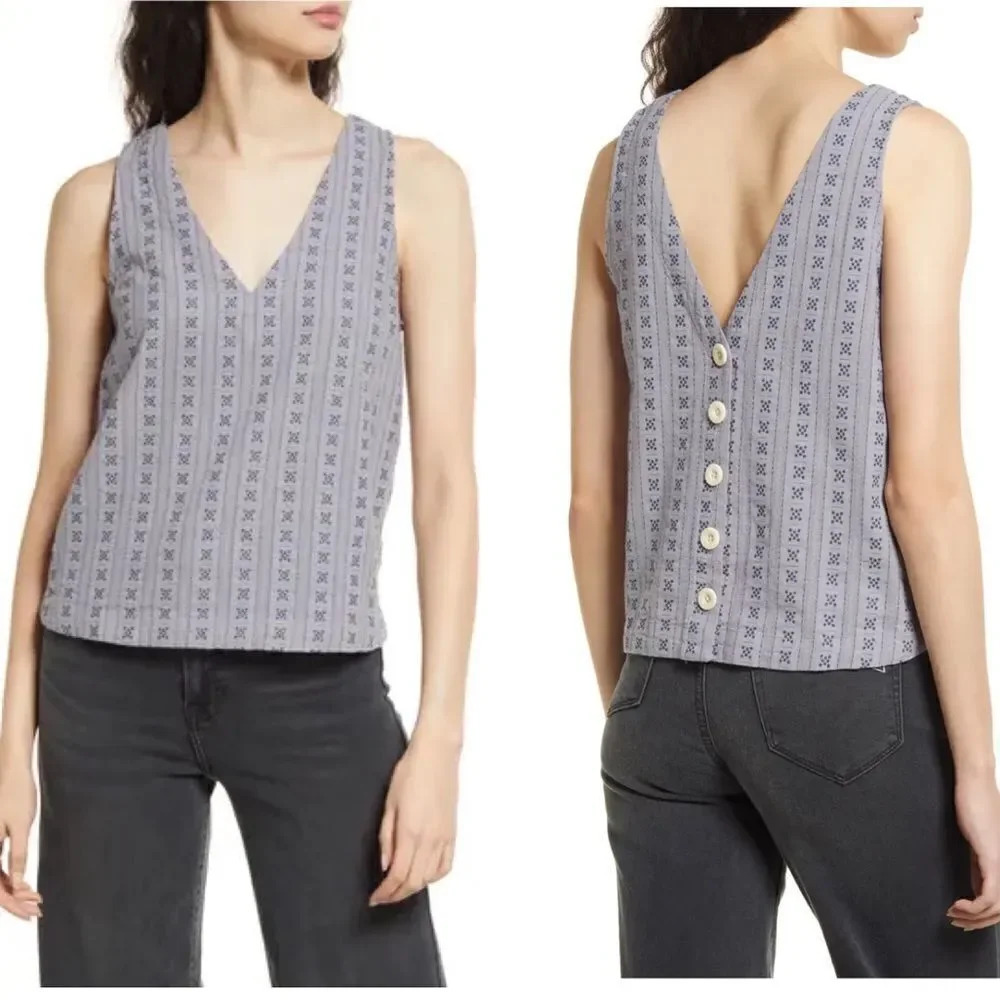 Jacquard Stripe V-Neck Button Back Sleeveless Top